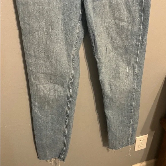 Calvin Klein Women's Straight Leg Jeans in Light Blue - Picture 2 of 7